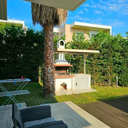 Villa With Pool *